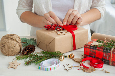 9 Simple Rules for a Stress-Free Gift Giving This Holiday